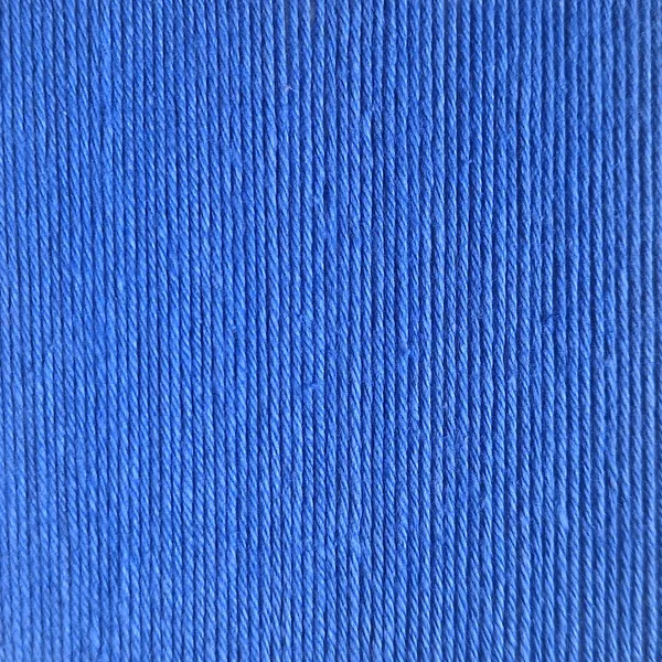 Garnfarven Cornflower